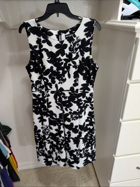 Karl Lagerfeld Black and White Floral Midi Dress